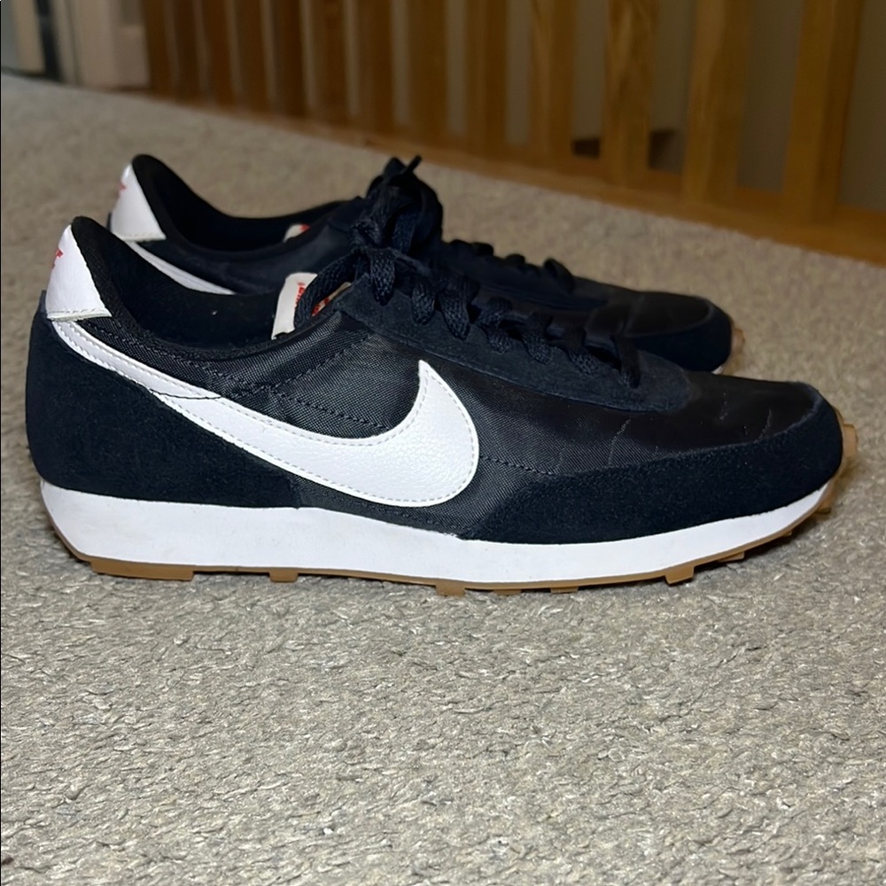 Nike Waffle Sneakers